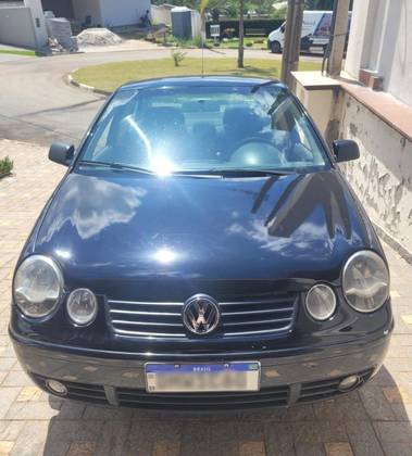 VOLKSWAGEN POLO SEDAN 1.6 8V GASOLINA 4P MANUAL
